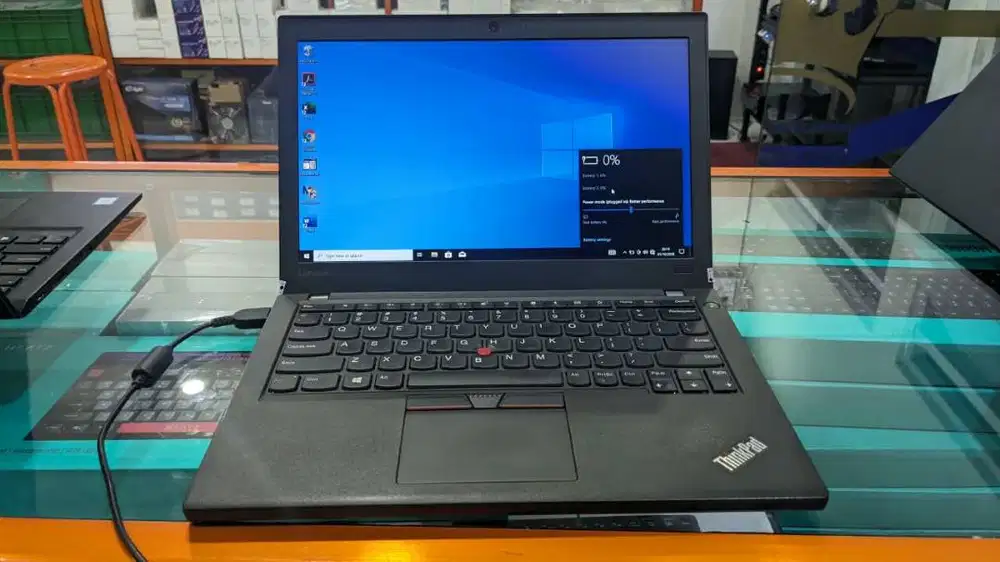 THINKPAD X270 I7-7600 RAM 8 GB SSD 256 GB DUAL BATERAI