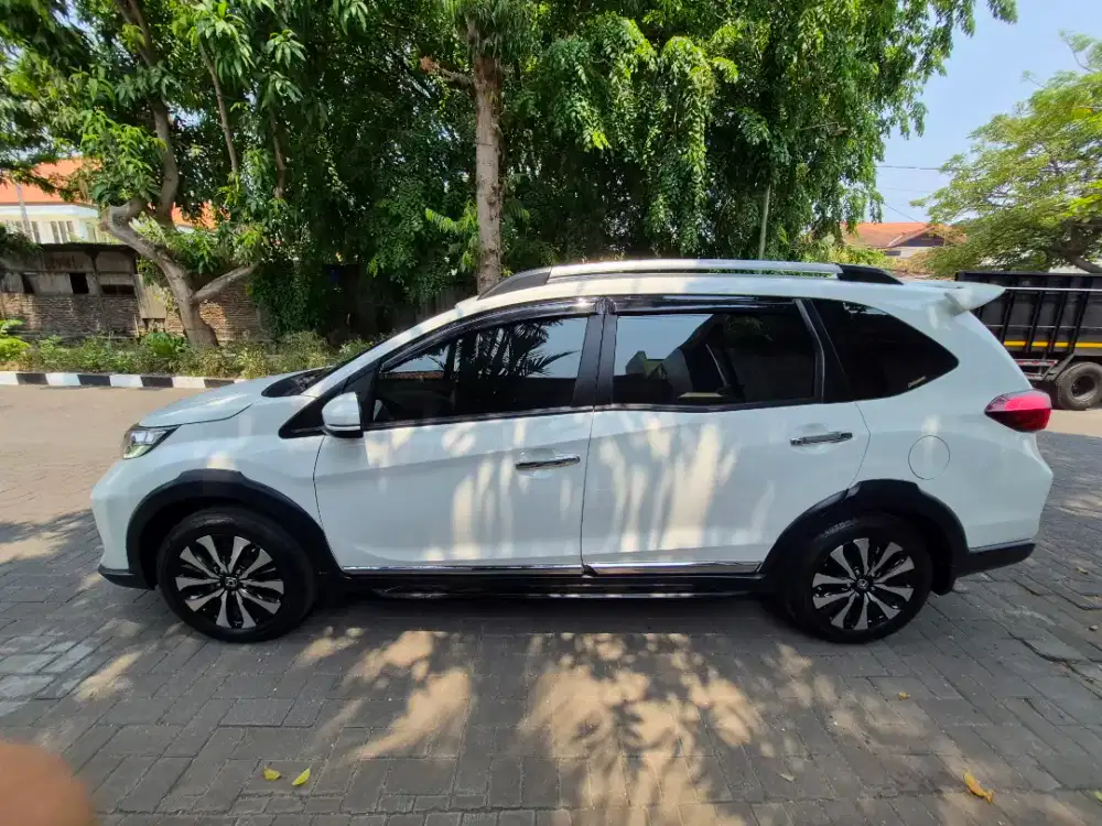 HONDA BRV PRESTIGE CVT 2021