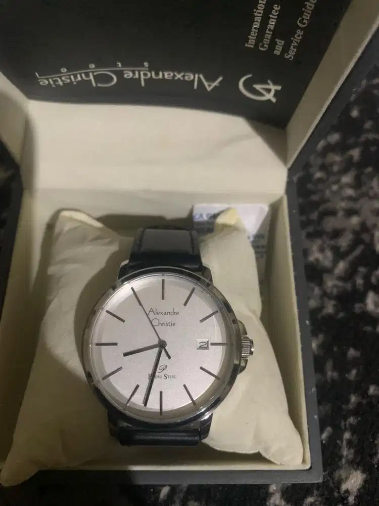 Jam tangan alexandre christie