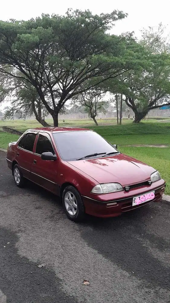 Suzuki Esteem 1.3 th 1996 Bensin