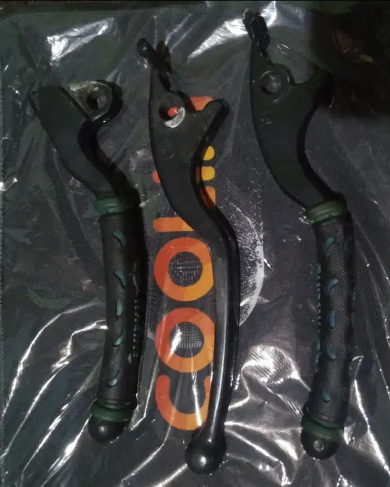 Sepasang handle rem plus bonus 1 motor Suzuki spin,skywave&skydrive