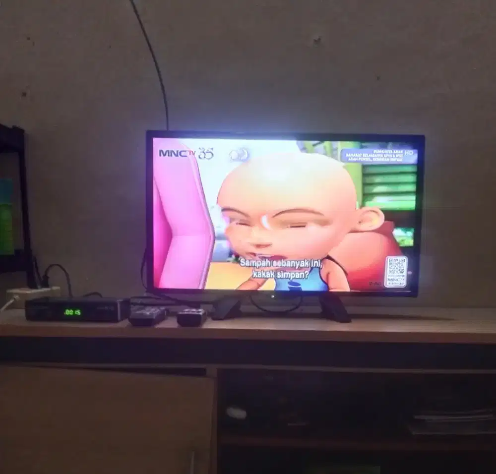 Tv sharp 24 inchi normal plus stb