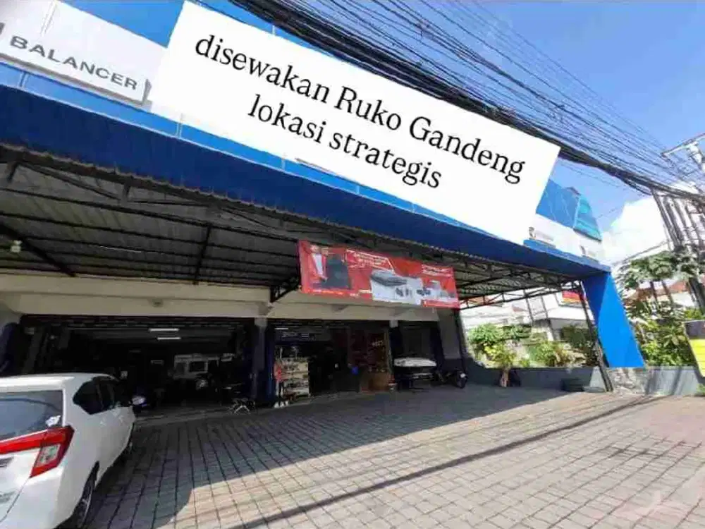 RUKO GANDENG DEKAT MALL LIVING WORLD