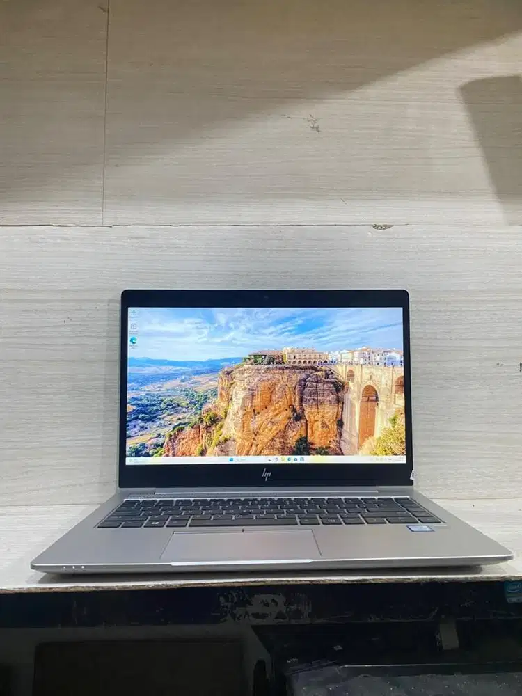 Laptop Slim HP Elitebook 840 G6 INTEL Core i7 GEN 8 RAM 16GB SSD 256GB
