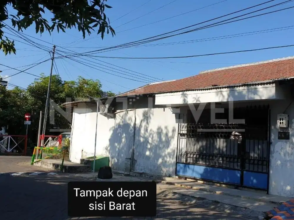 Dijual rumah di taman Pondok Indah Wiyung Surabaya