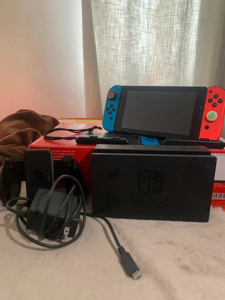 Nintendo Switch V2 Fullset bekas