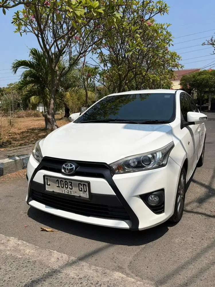 Toyota Yaris 2014 tipe G AT putih, pribadi