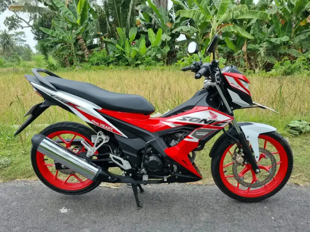 Honda Sonic 2025 istimewa (KM 12 ribu)
