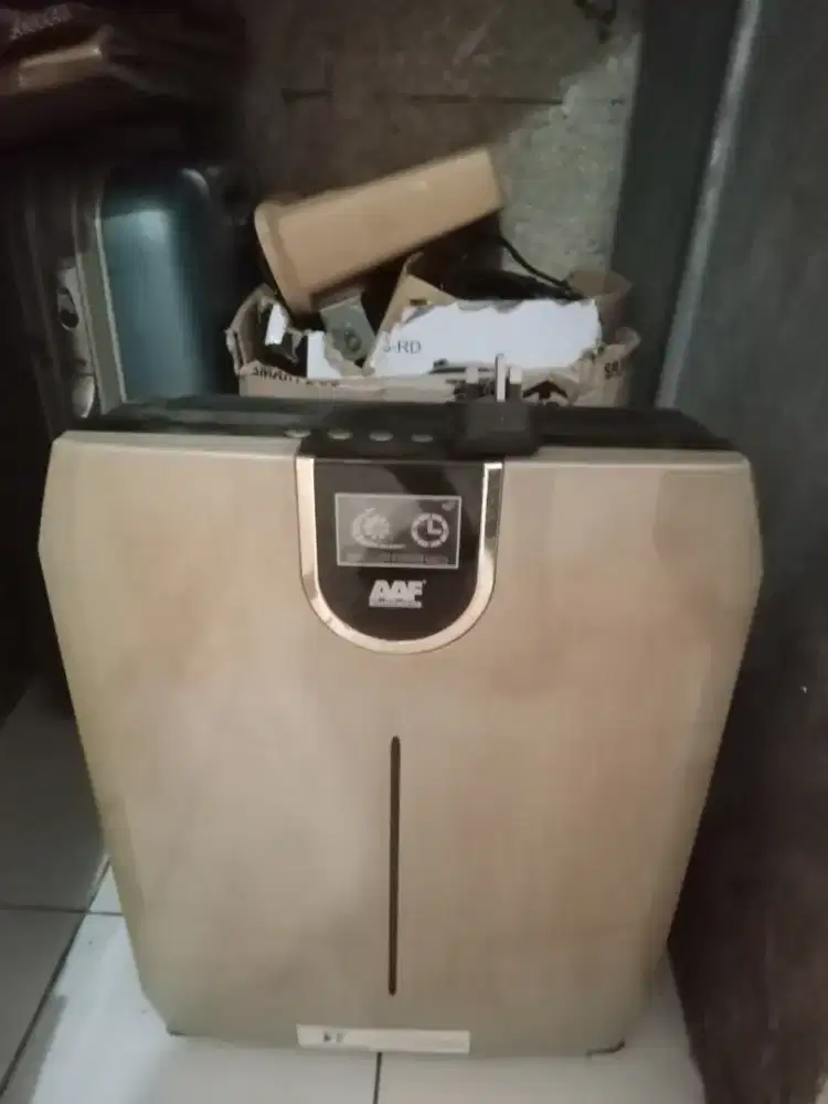 Air Purifier AAF bekas