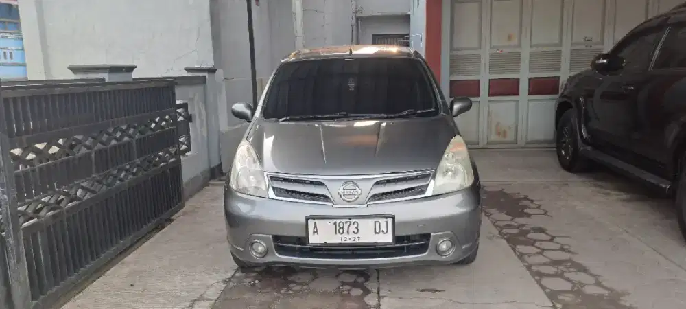 Grand Livina L10 1.5 XV Matic 2013 (Harga Cash) Pajak On (Des 2027)