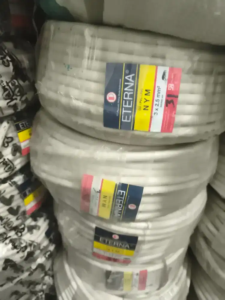Kabel potongan merek Eterna
