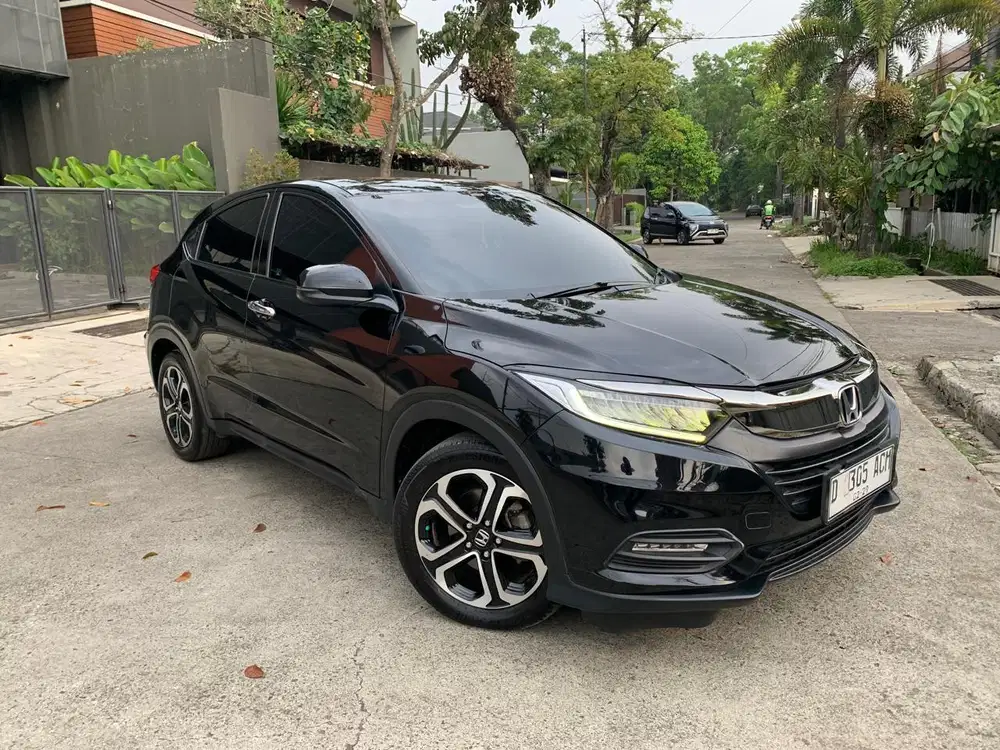 JUAL HRV SE ( AT / MATIC ) 2018/2019
