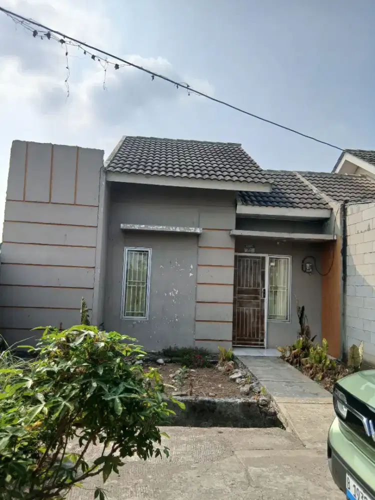 Dijual murah rumah hook rajeg gardenia