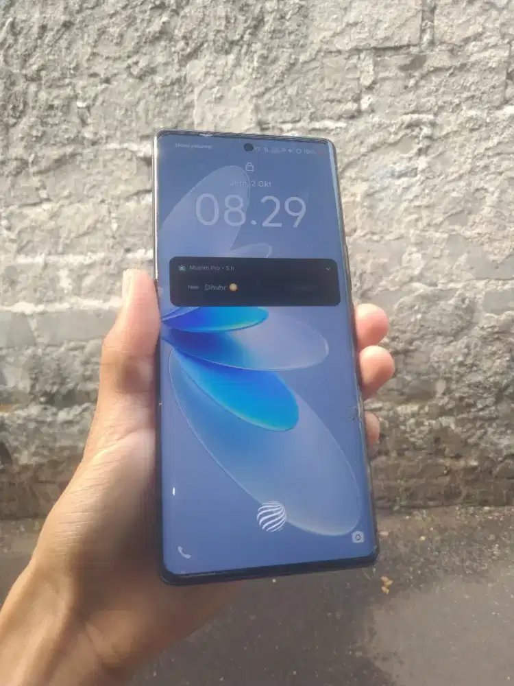Handphone vivo v27 ram 8/256gb