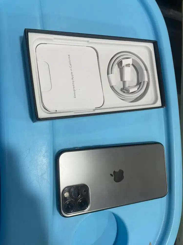iphone 11 pro 256gb siap di gunakan