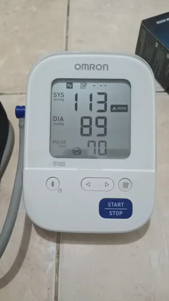 Alat tensi Omron HEM 7156T (bluetooth)
