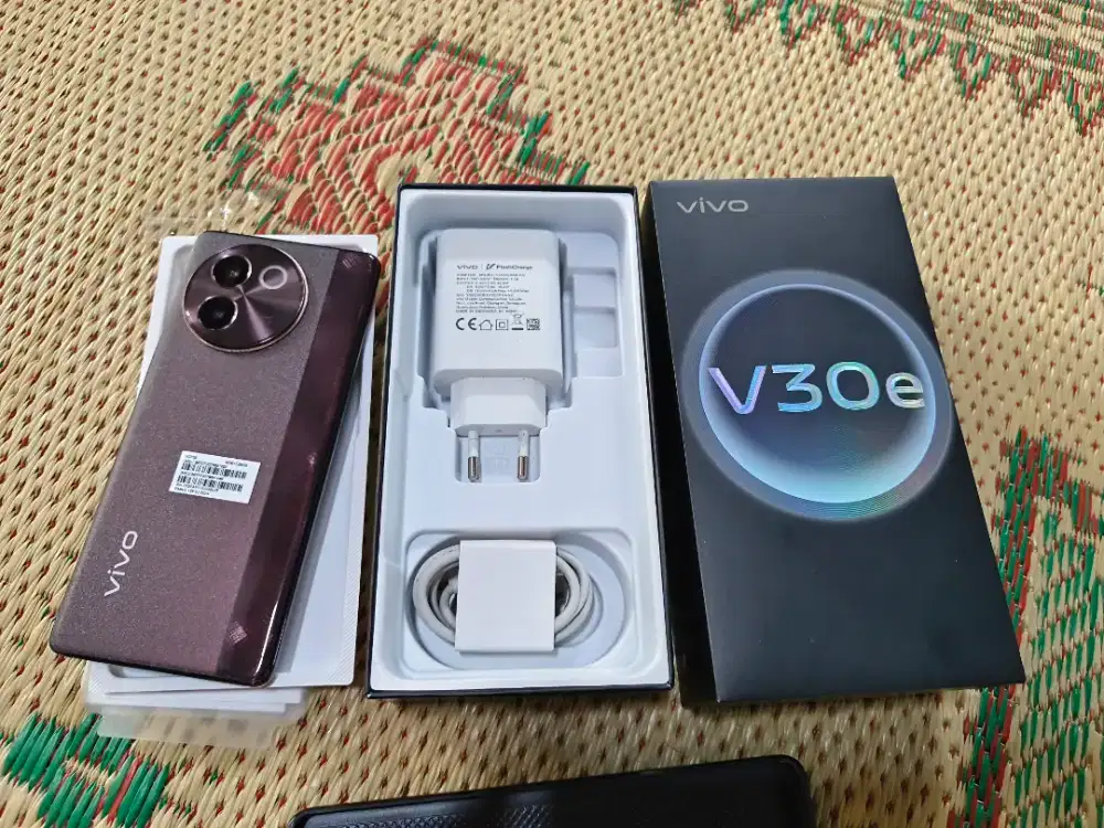 Vivo V30e 5G 8/128