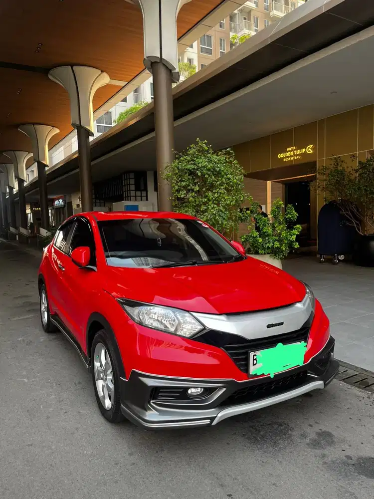 DIJUAL MOBIL PRIBADI HRV E MATIC 2018 UP MUGEN