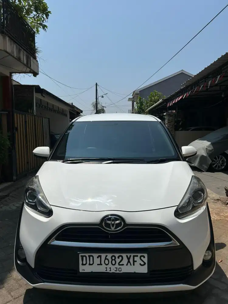 Sienta V Matic 2019