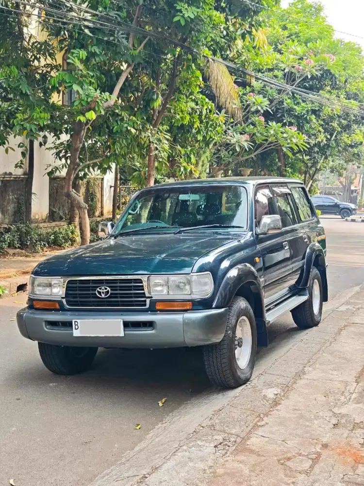 Land Cruiser VX80 manual