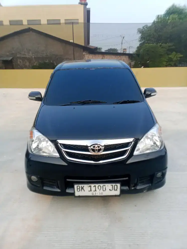 Toyota Avanza tahun 2009