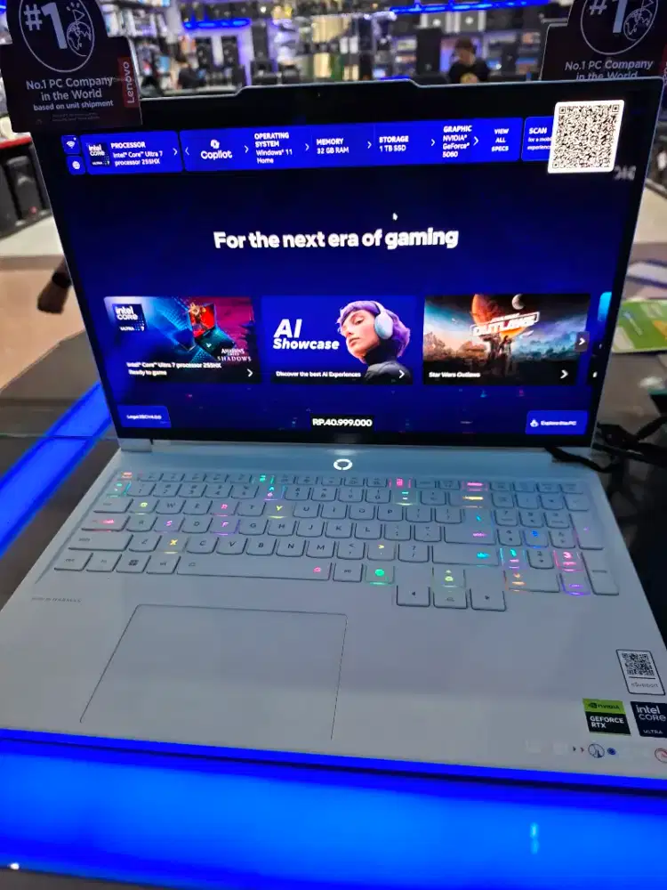 LEGION 7 INTEL CORE ULTRA 7 32GB/1TB