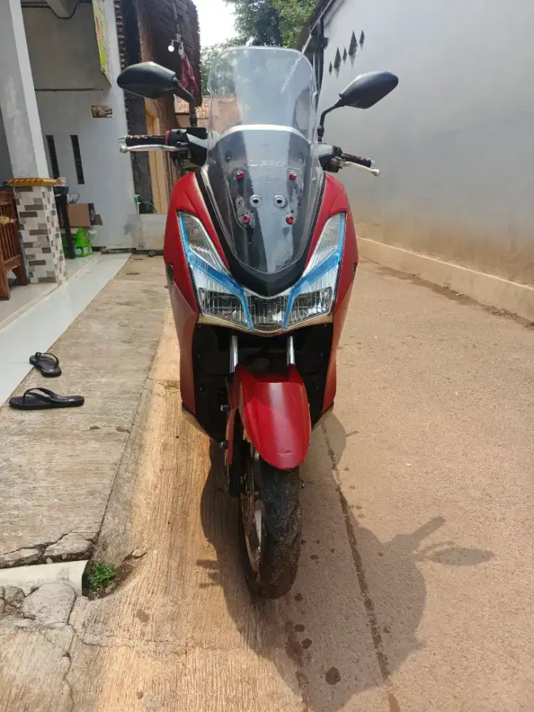 Lexi Merah 2018