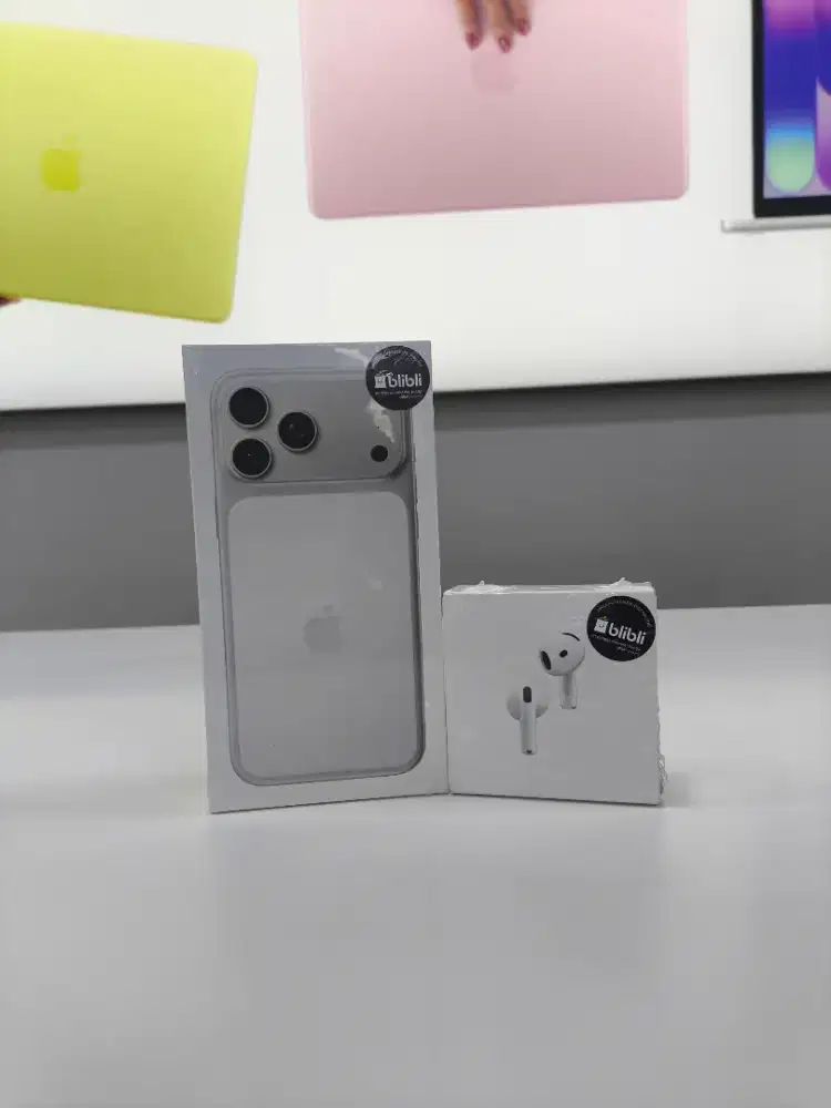 WTS iphone 17pm 256 silver+airpods 4