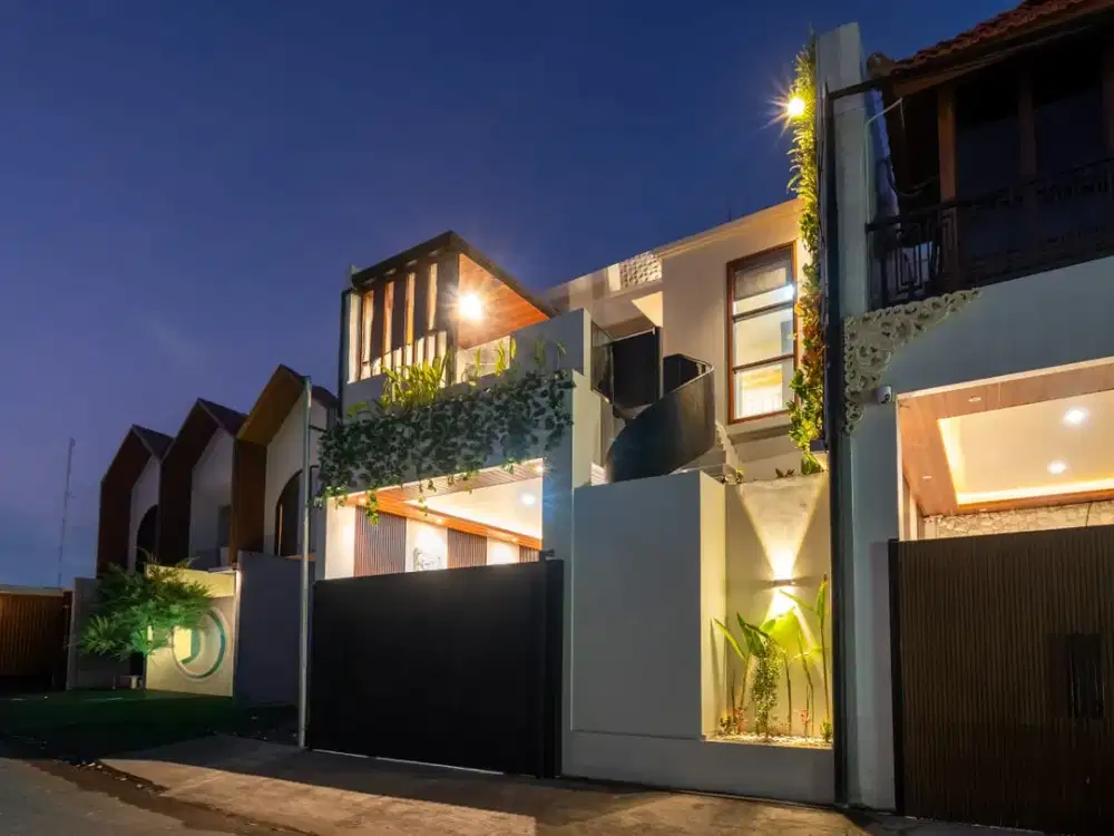 LUXURY VILLA FOR SALE IN DEWI SRI, KUTA BALI