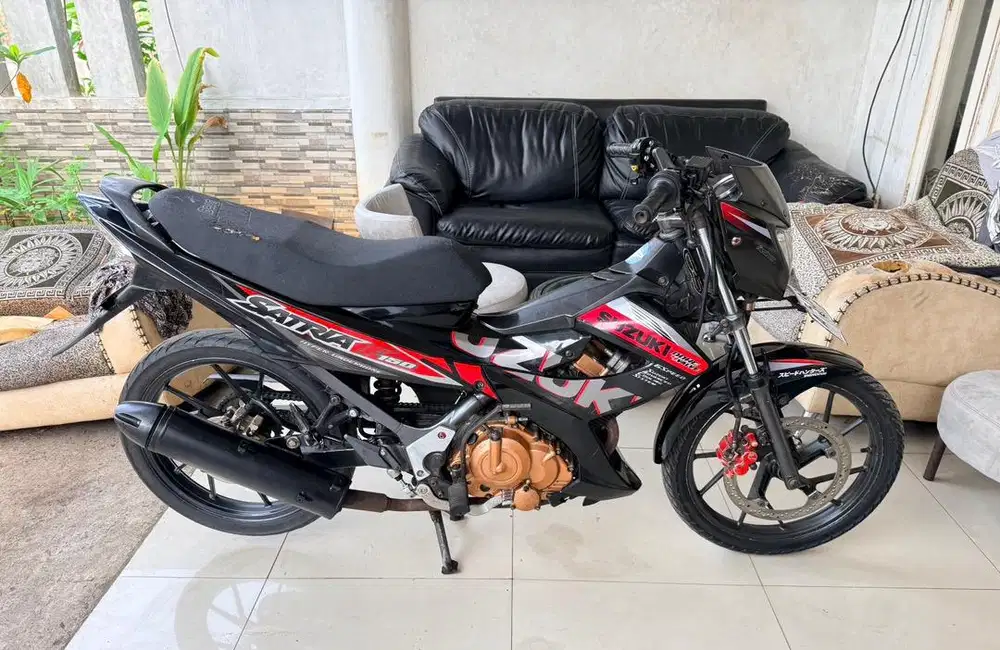 Satria fu 150 2015