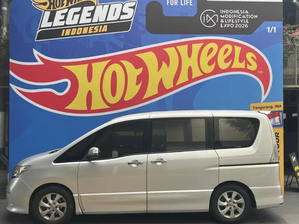 Nissan Serena High way Star Matic 2013 Silver