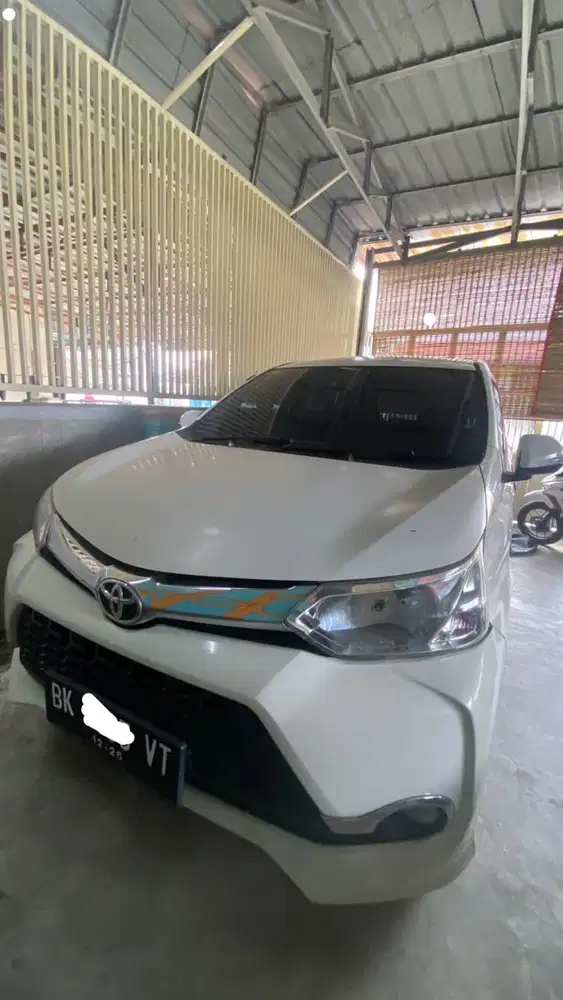 TOYOTA AVANZA VELOZ 1,3 M/T 2016