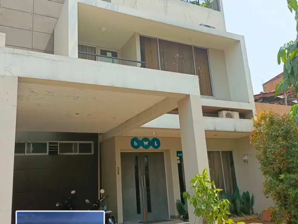 Dijual Rumah Modern Minimalis after renovasi (semi furnish) dalam Cluster Raffless