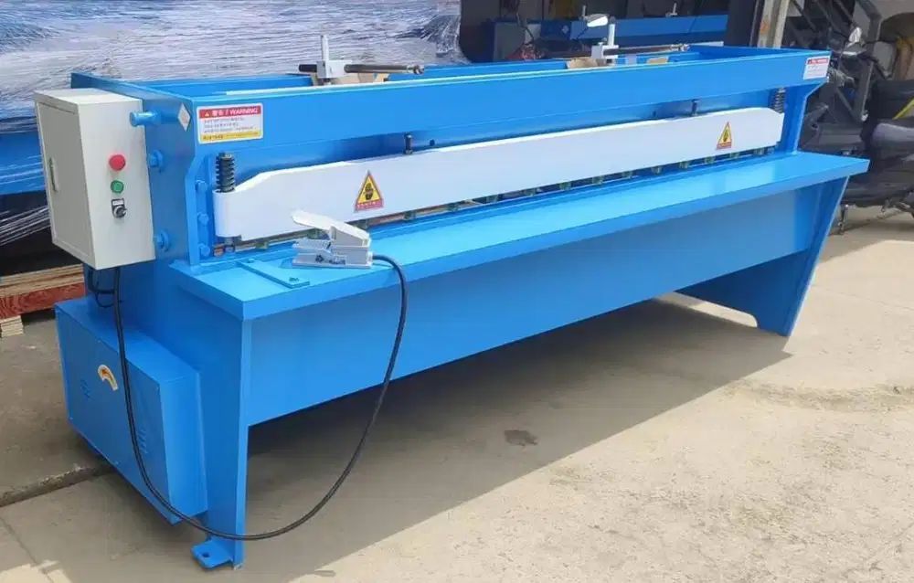 Mesin shearing electrical HECTMAC