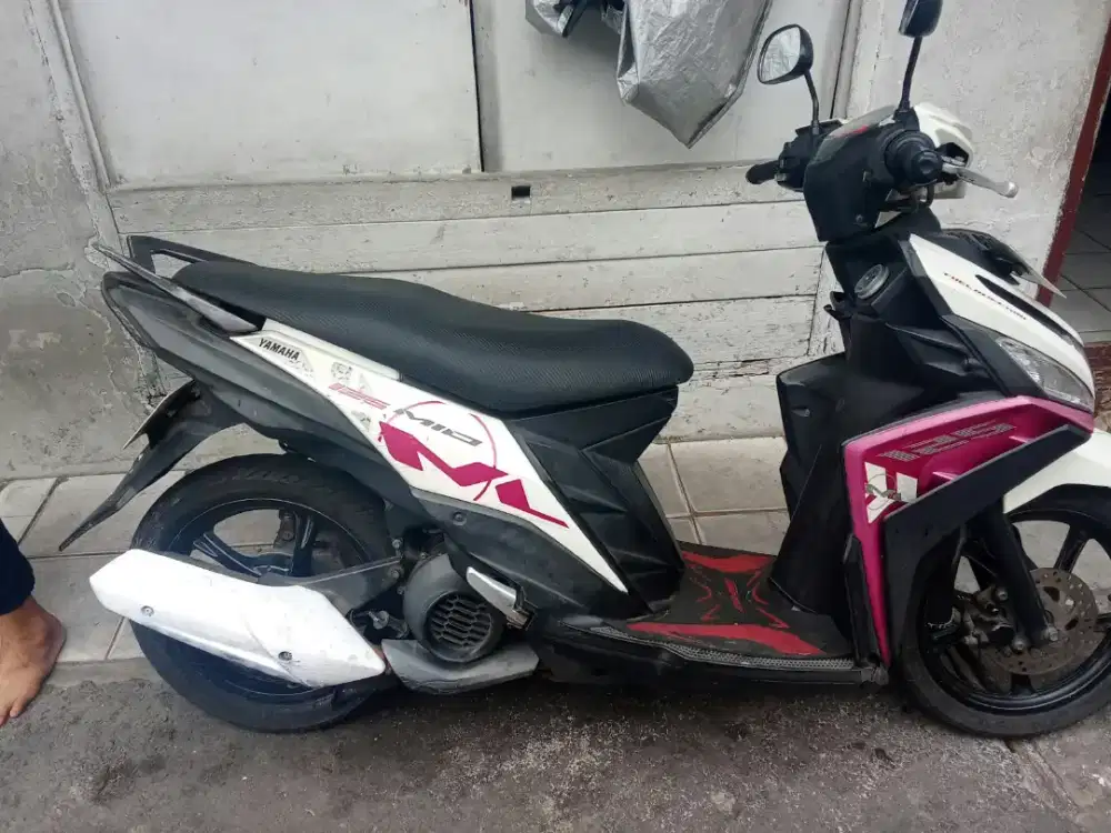 MIO M3 TAHUN 2015 MULUSS CAKEP MESIN AMAN ALUSS PAJAK IDUP