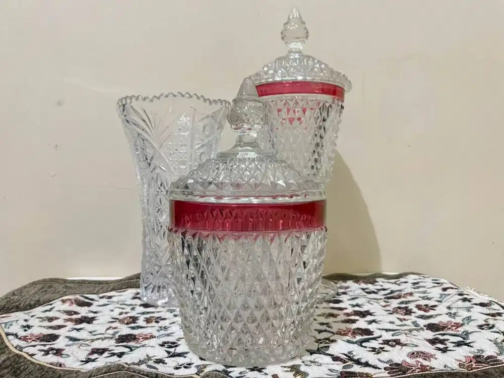 Set Wadah Kristal Antik 3-in-1 Motif Diamond Cut & Ruby Flash
