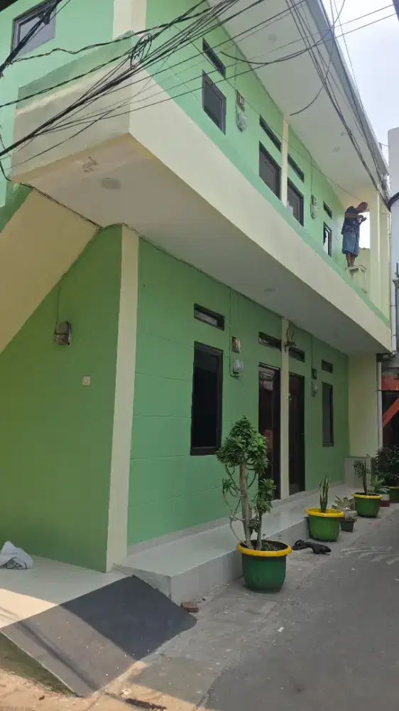 kontrakan 4 kamar