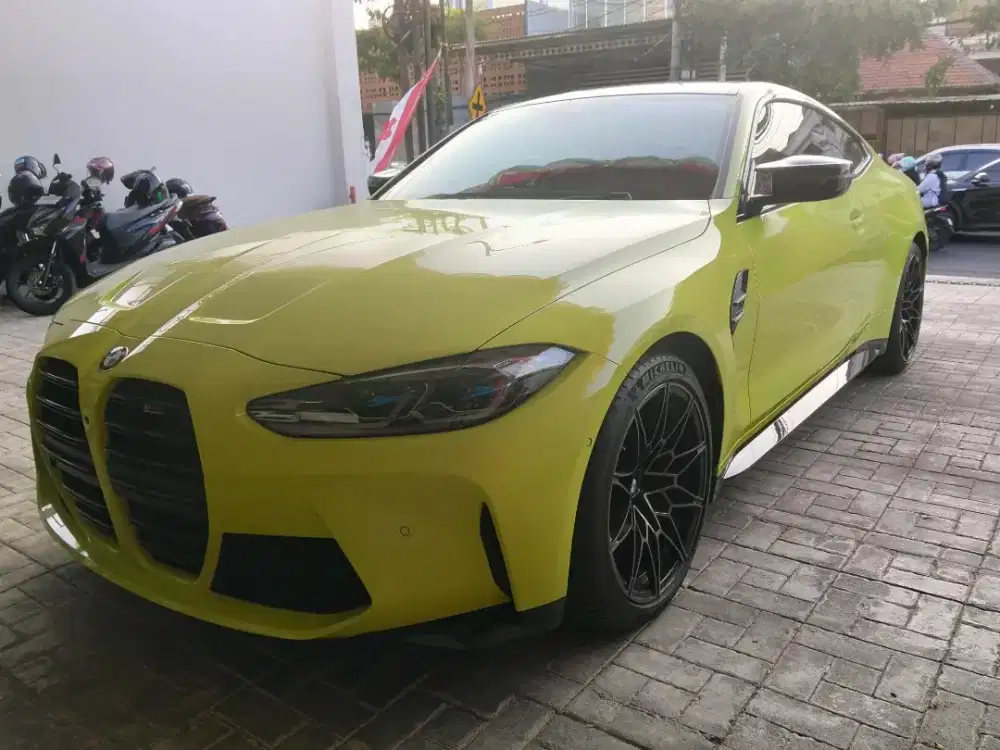 BMW M4 COMPETITION G82 2023 Sao Paolo Yellow