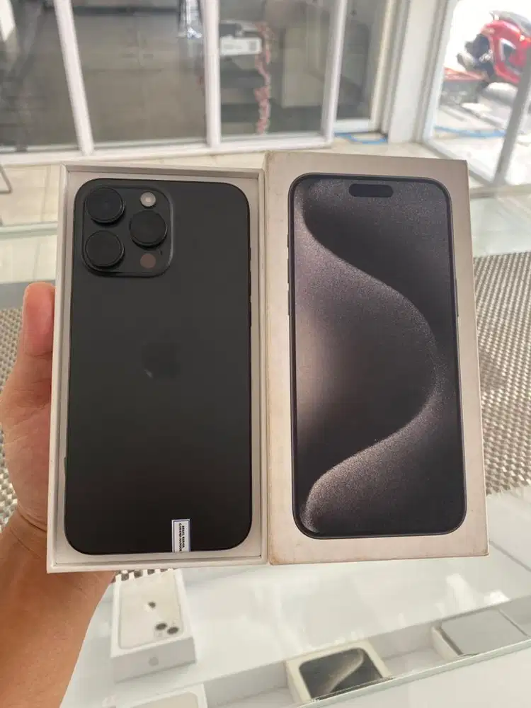 iPhone 15 PM iBox