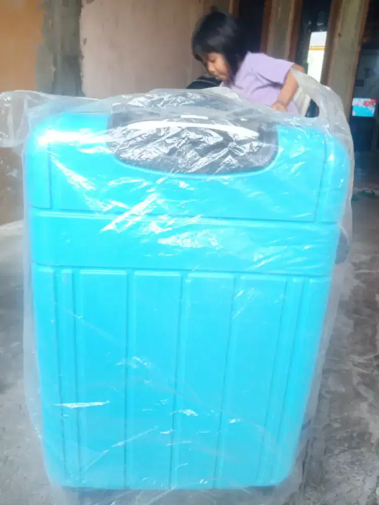 Koper belum pakai