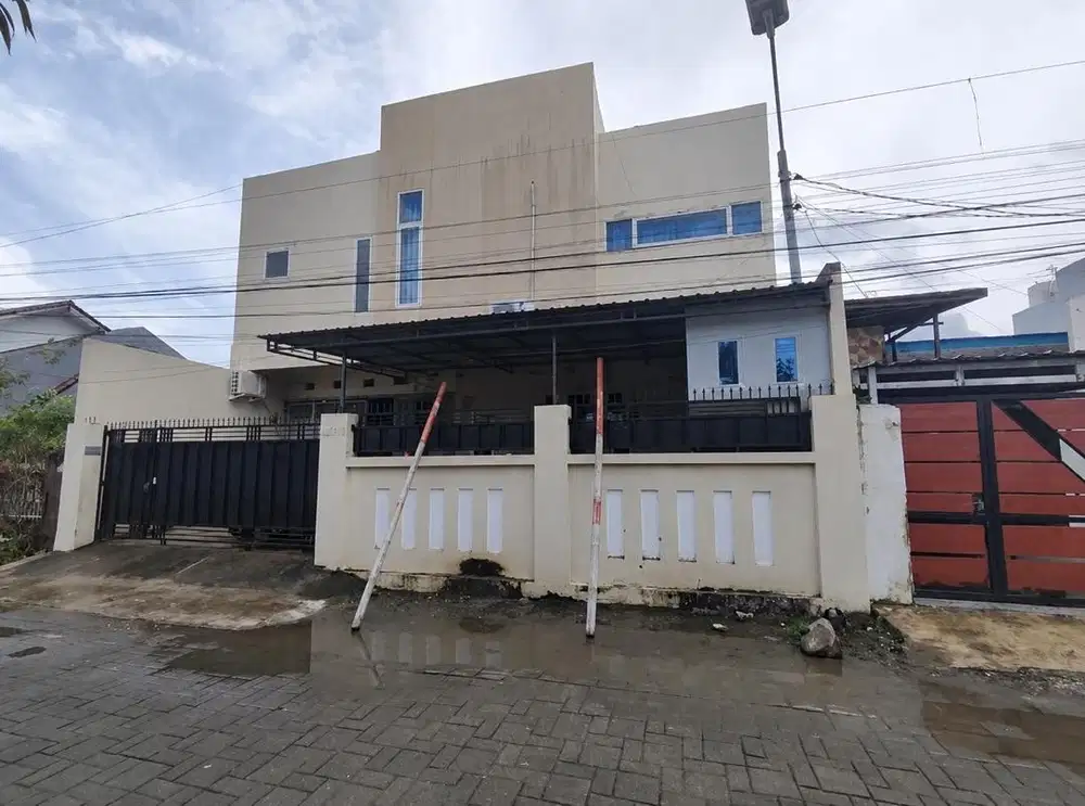 DIJUAL CEPAT, BISA DIBUAT KANTOR ATAUPUN RUMAH TINGGAL
