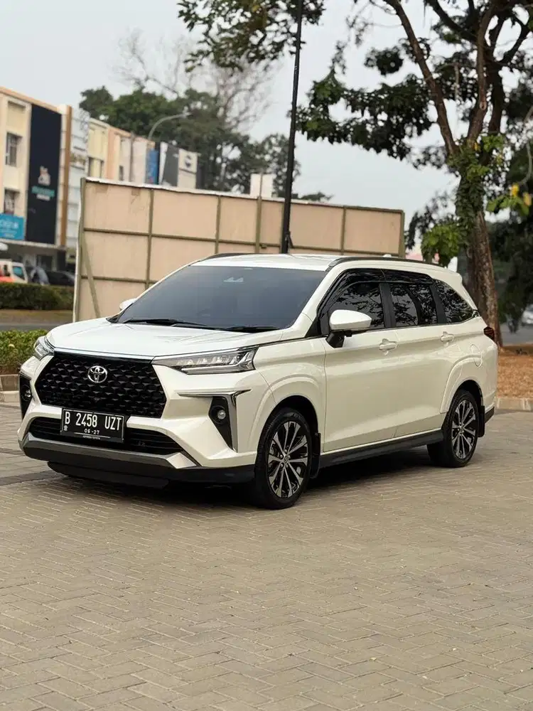 TOYOTA VELOZ Q TSS MATIC AT 2022 PUTIH GENAP LOW KM