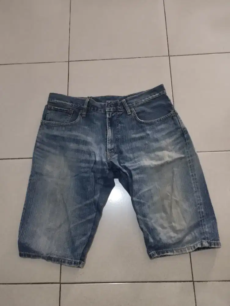 Celana Pendek Jeans Edwin