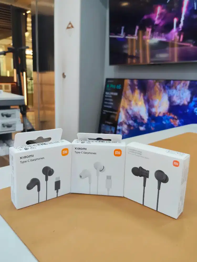 xiaomi
Type-C Earphones (headset kabel)