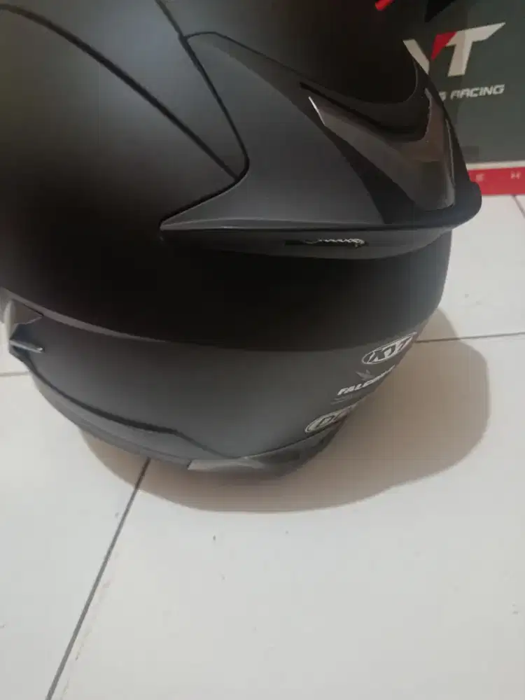 Helm KYT falcon 2