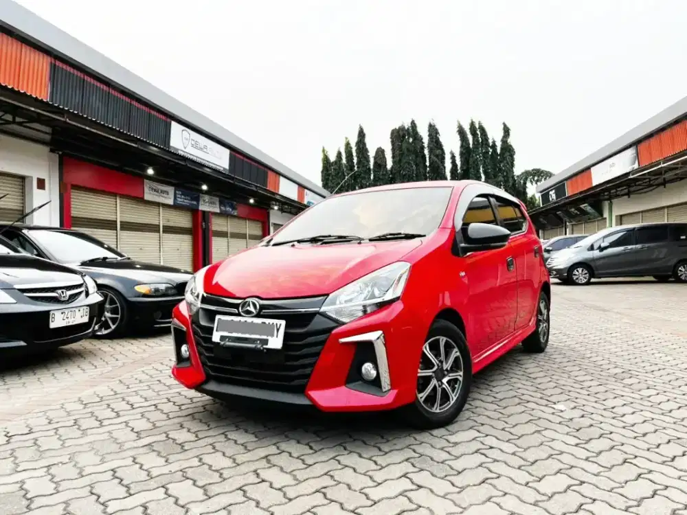 DP 5 JT DAIHATSU AYLA R DELUXE 2021 AT