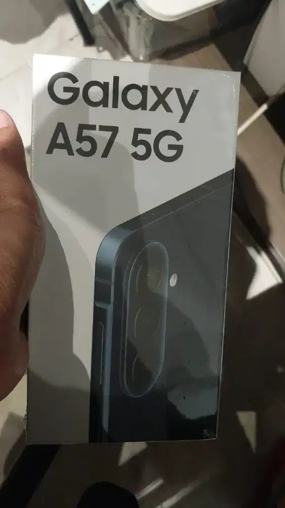 Samsung galaxy a57 5G baru