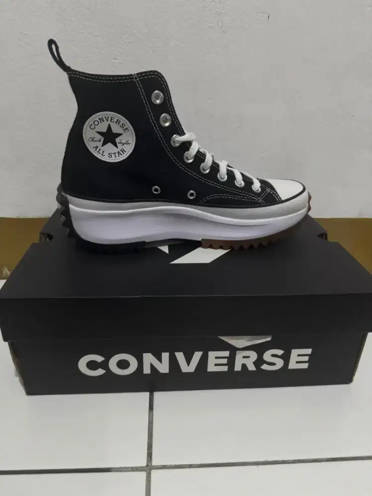 Sepatu Converse