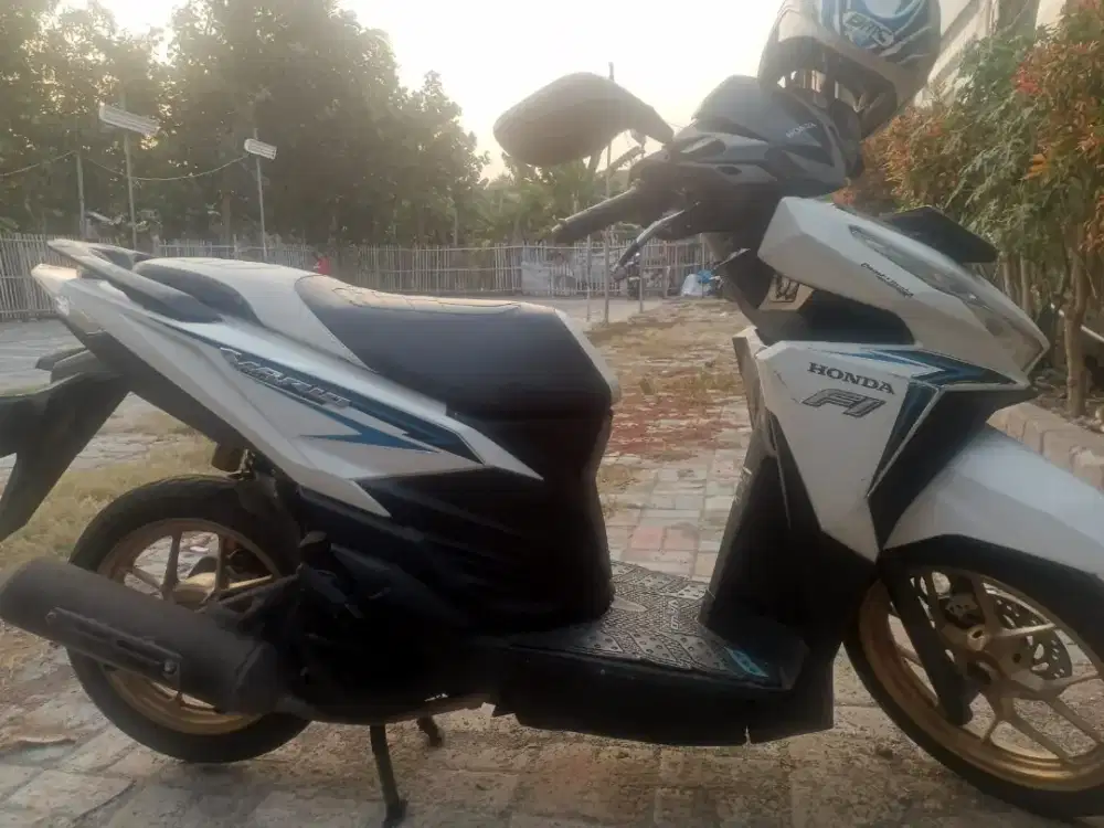 VARIO 125 TERAWAT MULUSSS JUAL AJA KUMPLIT
