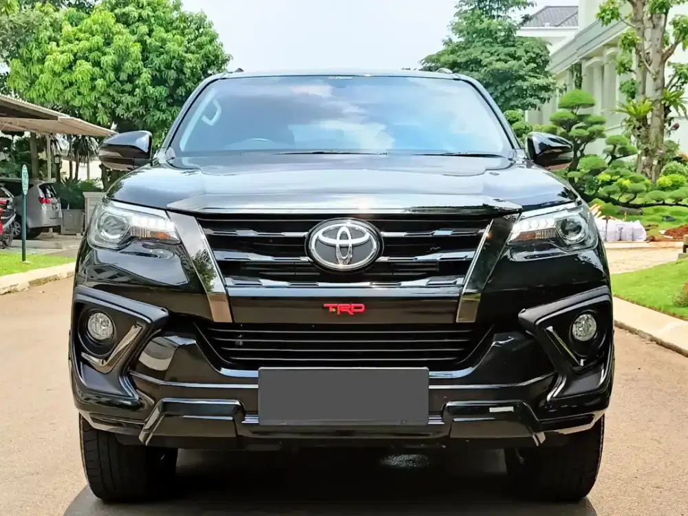 TOYOTA FORTUNER VRZ TRD AT 2019